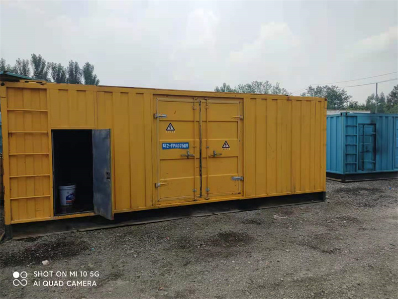平塘200KW柴油发电机组需要配备什么型号的电缆线？