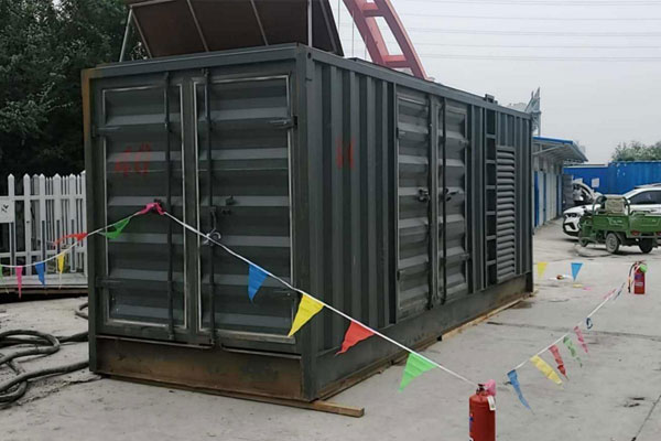 平塘发电机租赁空气滤清器多久更换一次？