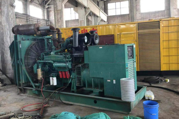 平塘发电机组的空气滤清器应该如何保养？