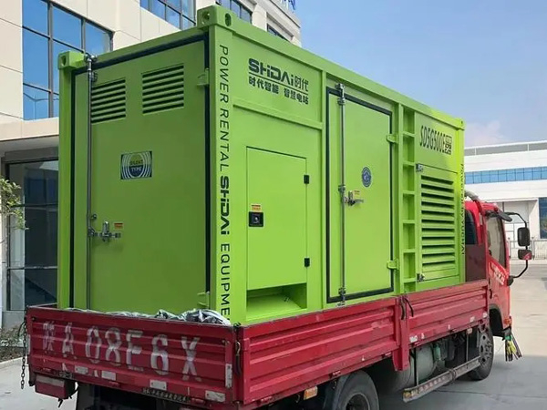 平塘更换水冷式机油散热器的密封件时，如何选择合适的密封胶？